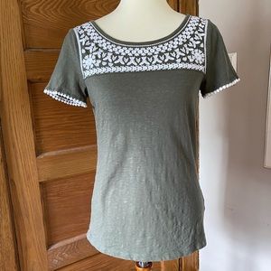 Talbots embroidered olive green t-shirt